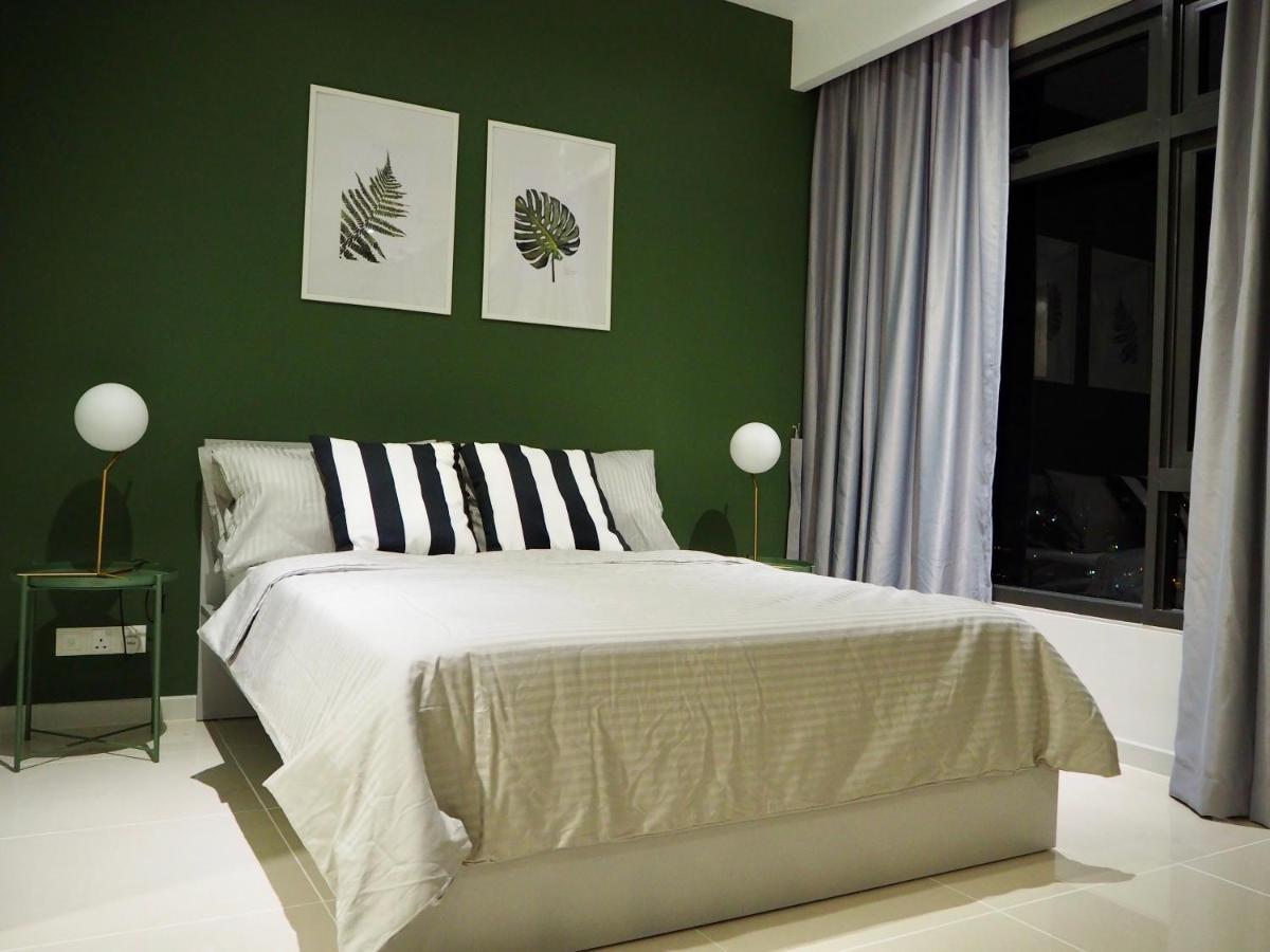Serini Melawati Apartment Kuala Lumpur Exterior photo