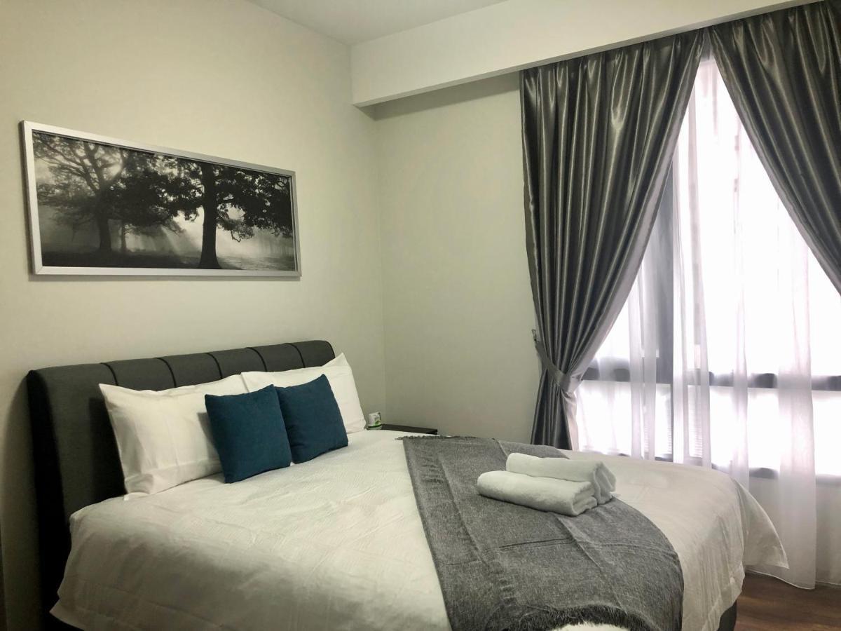 Serini Melawati Apartment Kuala Lumpur Exterior photo