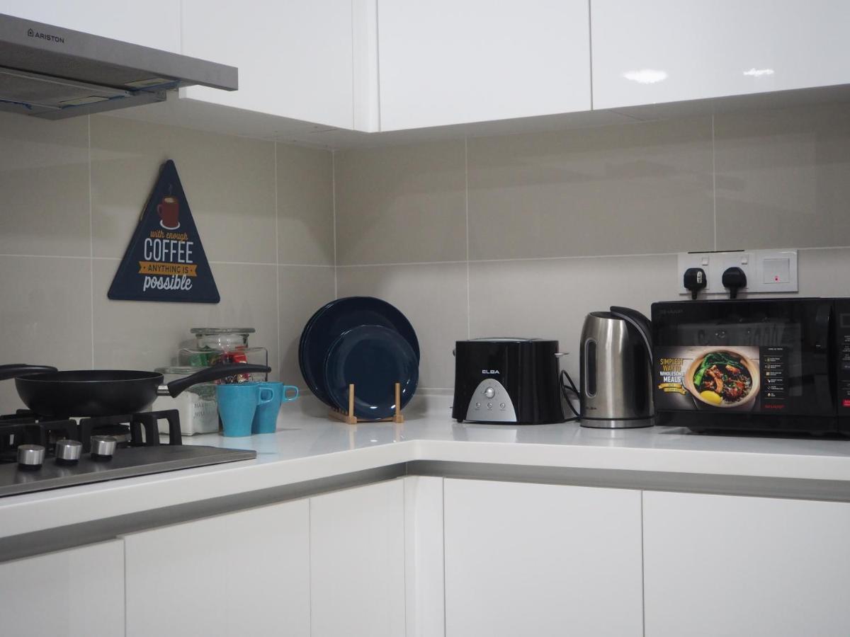Serini Melawati Apartment Kuala Lumpur Exterior photo